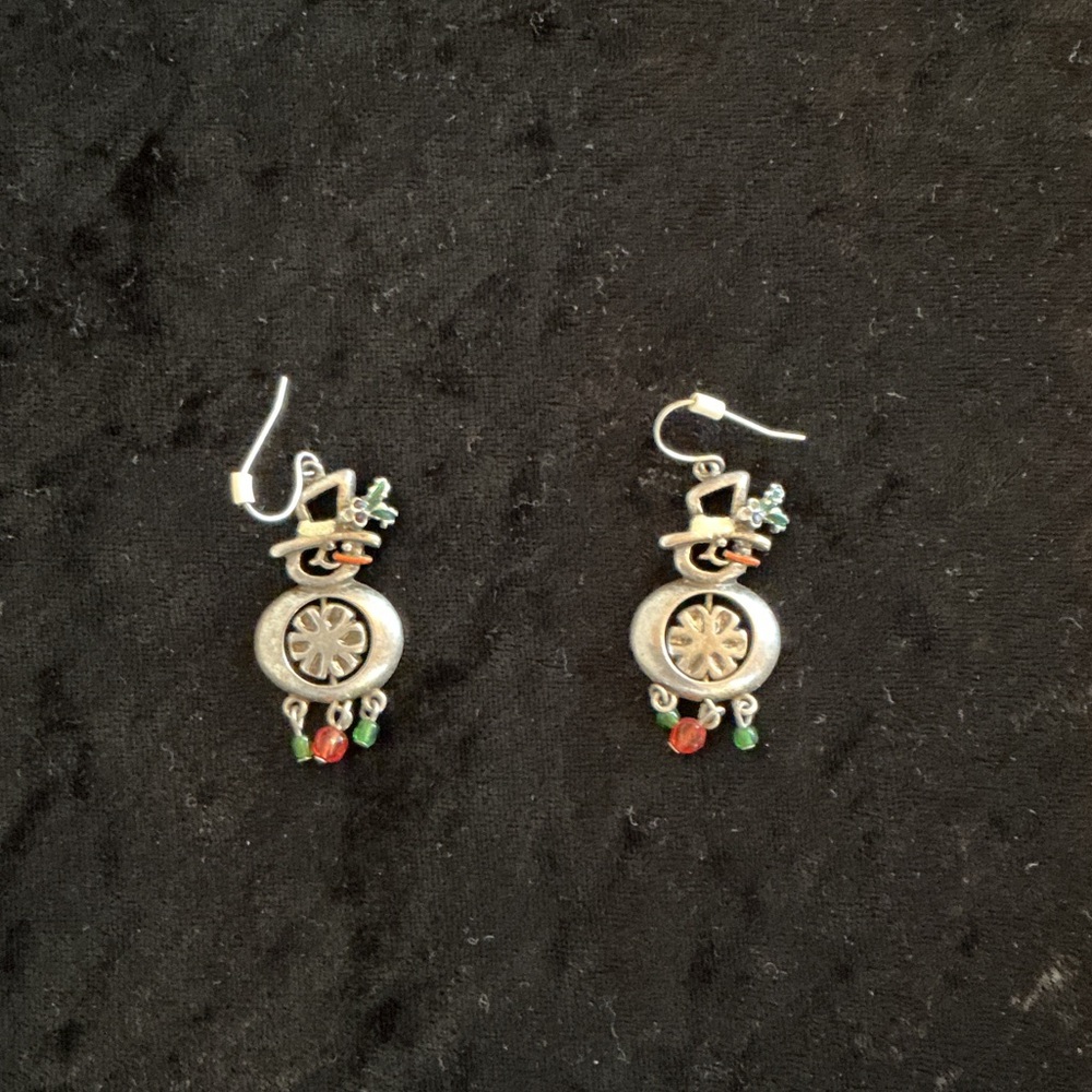 Pewter tone, dangle snowman earrings